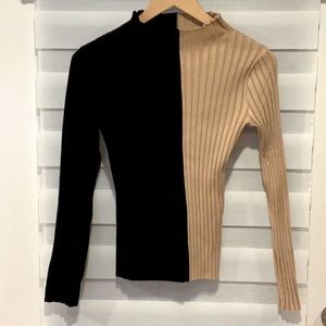 Almost Famous Mock Neck long sleeve color block pullover sweater size small